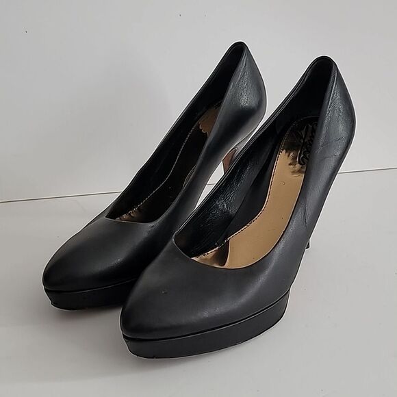 Gucci Leather Platfrom Pumps - Picture 3 of 12